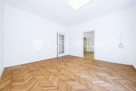 Zagreb, Pantovčak, 3 sobni poslovni prostor, na 2. katu, 58 m2, Zagreb, Gewerbeimmobilie