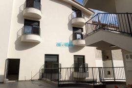 NOVOGRADNJA STROGI CENTAR CRIKVENICE, Crikvenica, Apartamento