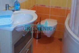 STAN POTKROVLJE 43m2 CRIKVENICA - 250m od mora, Crikvenica, Appartment