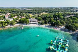 Obiteljska kuća sa 4 sobe, garaža, blizu plaže, Medulin, Banjole, Medulin, Kuća