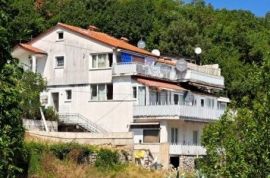 OPATIJA, MOŠĆENICE - kuća s 14 apartmana, Mošćenička Draga, Дом