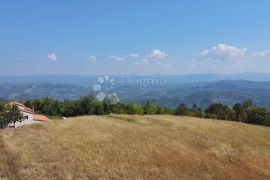 IZVRSNA PARCELA S GRAĐEVINSKOM DOZVOLOM I PREKRASNIM POGLEDOM, Pazin - Okolica, Land