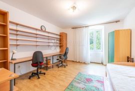 Stan s vrtom na najboljem dijelu grada Rijeke, Rijeka, Appartement