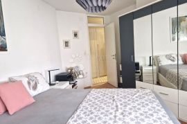 ODMAH USELJIV STAN 2S+DB, ODLIČNA LOKACIJA!, Labin, Appartment