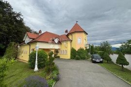 DVORAC NA BREŽULJKU SA PREKRASNIM POGLEDOM, Sveti Križ Začretje, House