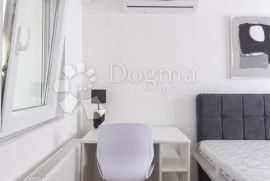 EKSKLUZIVNO samo u Dogmi!! PULA, stan sa otvorenim pogledom na grad, 150m od mora!!!, Pula, Appartement