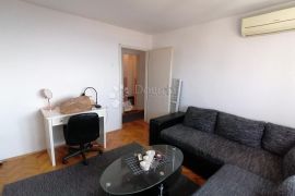 TURNIĆ 53.60m2 3skl, Rijeka, Appartment