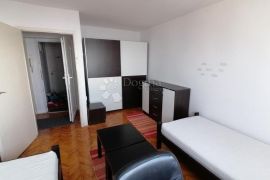 TURNIĆ 53.60m2 3skl, Rijeka, Appartment