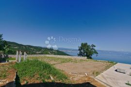 OPATIJA, POLJANE- KUĆA SA DVA DVOETAŽNA STANA DVA BAZENA I PANORAMSKI POGLED!, Opatija - Okolica, Дом