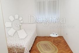 KANTRIDA, STAN 100m OD MORA, Rijeka, Appartment