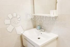 KANTRIDA, STAN 100m OD MORA, Rijeka, Appartement