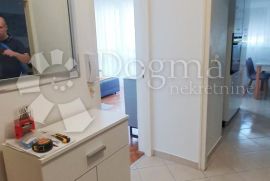 KANTRIDA, STAN 100m OD MORA, Rijeka, Appartment