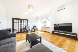 Zagreb, Laščina, trosoban stan NKP 125 m2, Zagreb, Flat