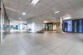 Zagreb, Kvaternikov trg, ured/poslovni prostor NKP 25,55 m2, Zagreb, Commercial property