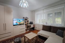 Paviljoni, komforan dvosoban stan od 52m2, Novi Beograd, Wohnung