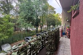 Paviljoni, komforan dvosoban stan od 52m2, Novi Beograd, Wohnung