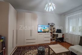 Paviljoni, komforan dvosoban stan od 52m2, Novi Beograd, Wohnung