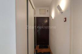 Sarajevska - Namešten dvosoban stan, Savski Venac, Appartment