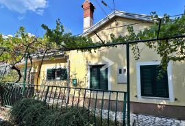 Matulji, dvojna prizemnica s 510m2 okućnice, Matulji, Famiglia