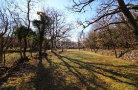 NOVI VINODOLSKI, POVILE - Građevinsko zemljište udaljeno 190m od plaže, Novi Vinodolski, Land