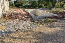 okolica grada Krka, villa sa bazenom i teniskim igralištem, Krk, Haus