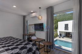 Opatija-Mošćenička draga dvojna villa sa bazenom 202 m2, Mošćenička Draga, Σπίτι