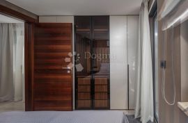 MALINSKA APARTMAN SA BAZENOM 80M OD MORA!, Malinska-Dubašnica, Flat