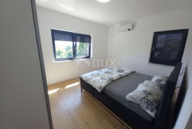 OPATIJA, MATULJI - TOP PRILIKA! novogradnja, okućnica, parking! KOMFOR KUĆE, Matulji, Appartment