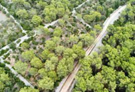 OTOK UGLJAN, KUKLJICA - Građevinsko zemljište s građevinskom dozvolom za gradnju vile, Kukljica, Terrain