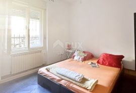 CRIKVENICA- Etaža prekrasne vile blizu mora, Crikvenica, Appartement