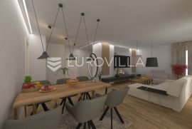 Zagreb, Jazbina, četverosoban stan + 2 garaže + vrt, ukupni NKP 222 m2, Zagreb, Apartamento