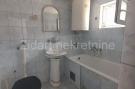 Zemun polje, Franje Krča, 2.5 stan na prodaju, Zemun, Apartamento