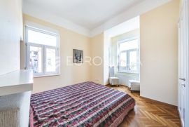 Zagreb, Pantovčak, uređen trosoban stan NKP 108 m2, Zagreb, Daire