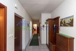 2-sobni stan s DB, 100 m2, južne orijentacije, Split 3, prodaja, Split, Wohnung
