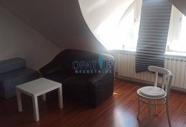 Zagreb - centar, prodaje se zanimljiv stan u potkrovlju, Donji Grad, Appartement