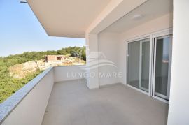 CRIKVENICA, NOVOGRADNJA, 110m2, 3SB+DB, prodaja!, Crikvenica, Stan