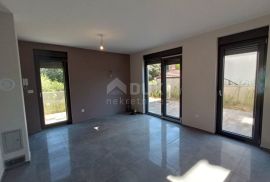 ZADAR, PETRČANE - Stan u novogradnji s pogledom na more, Zadar - Okolica, Appartment