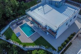 OPATIJA, LOVRAN - novonamještena moderna vila 400m2 s bazenom blizu Opatije, panoramski pogled na more, Opatija - Okolica, House