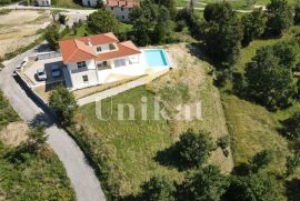 Villa na top lokaciji s panoramskim pogledom na more, Motovun, Famiglia