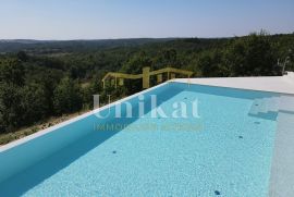 Villa na top lokaciji s panoramskim pogledom na more, Motovun, Famiglia