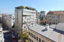 Stari grad, Knez Mihailova, Cara Uroša, 3.0, 110m2, Stari Grad, Appartment