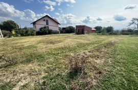 Slavonski Brod, Zemljište