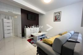 Belveder, renoviran stan pogodan za najam, Rijeka, Apartamento