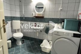 Belveder, renoviran stan pogodan za najam, Rijeka, Appartement