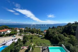 OPATIJA, LOVRAN - veći stan s pogledom na more u novijoj gradnji samo 200 metara od plaže, Lovran, Apartamento