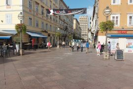 RIJEKA, Centar-poslovni prostor 29 m2 u središtu grada, Rijeka, Propiedad comercial