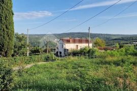ISTRA, PIĆAN - Građevinsko zemljište s lijepim pogledom, Pićan, Terreno