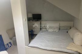 OTOK KRK, NJIVICE - Apartman s bazenom, Omišalj, Daire