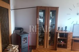 Lovran stan 122m2 građevinski teren,okućnica, garaža !, Lovran, Apartamento