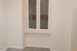 Renovirani stan na odličnoj lokaciji, Pula, Istra, Pula, Apartamento